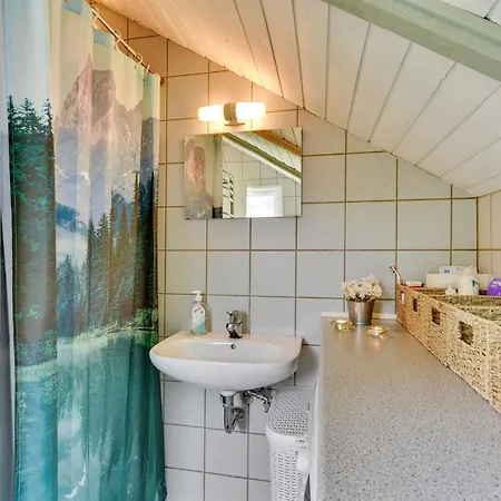Holiday home Cornelia - 100m To The Fjord By Interhome